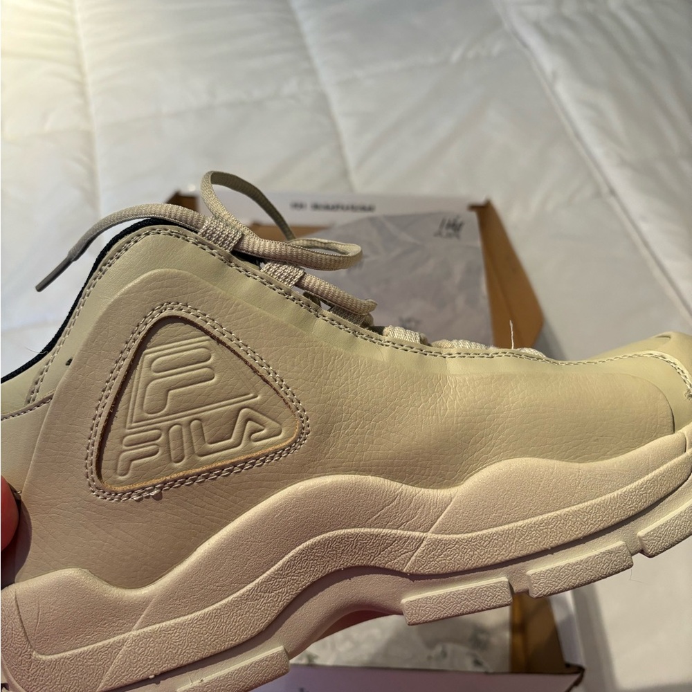 Grant Hill Fila Collab 2 Sneakers - Picture 8 of 12